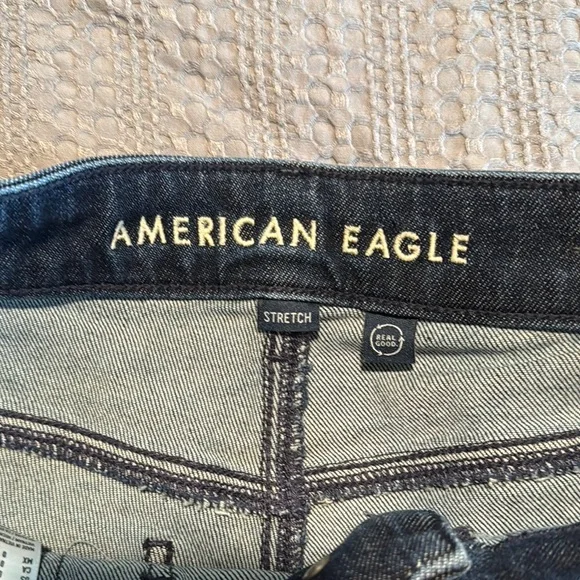 American Eagle Stretch Jeans - Picture 2 of 4